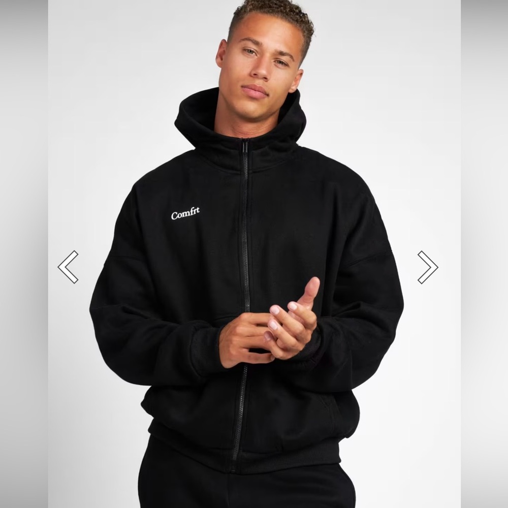 Men's Comfrt Black Zip Hoodie